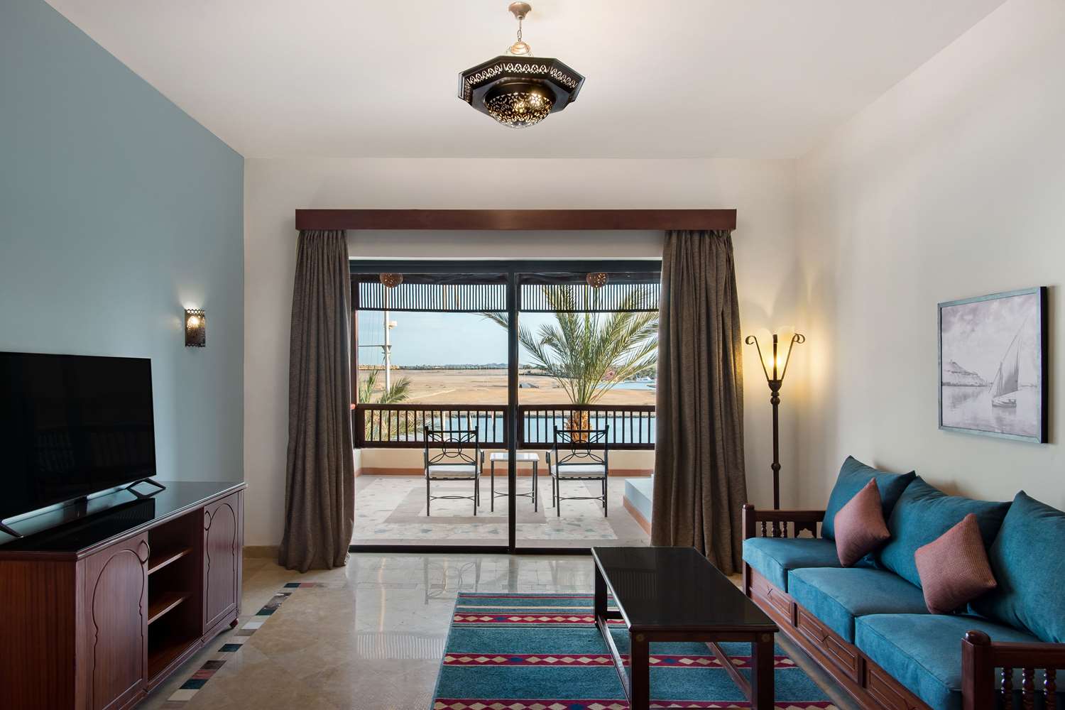 Suite, junior, vista sulla piscina