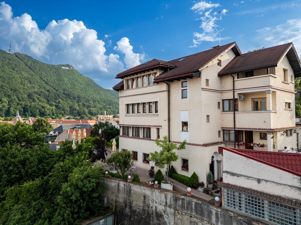 

Roma - Braşov - Casa Cranta