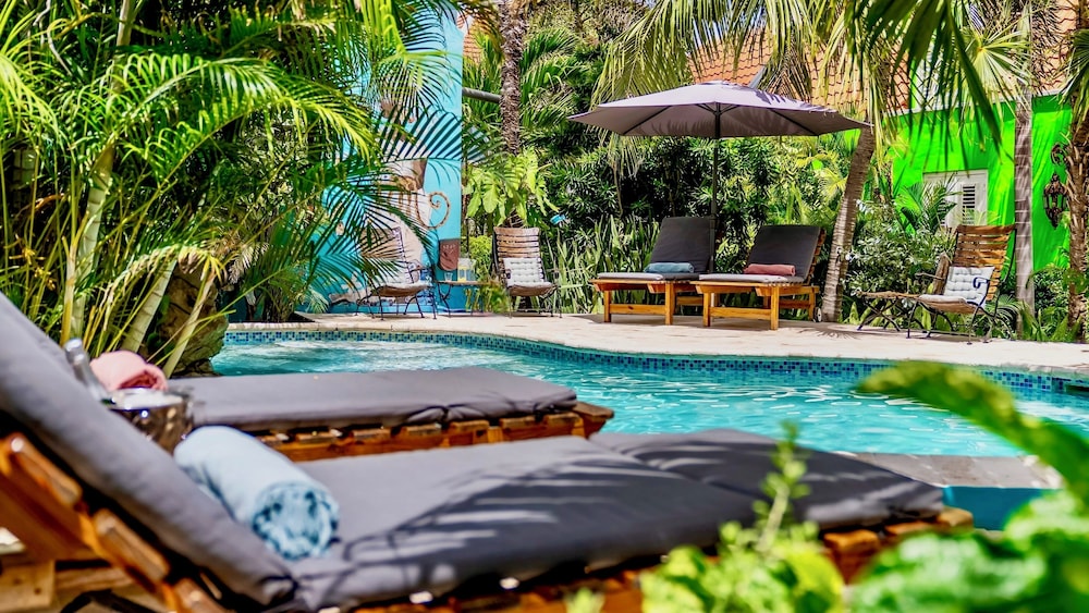 

Milano - Curaçao - Pietermaai Boutique Hotel