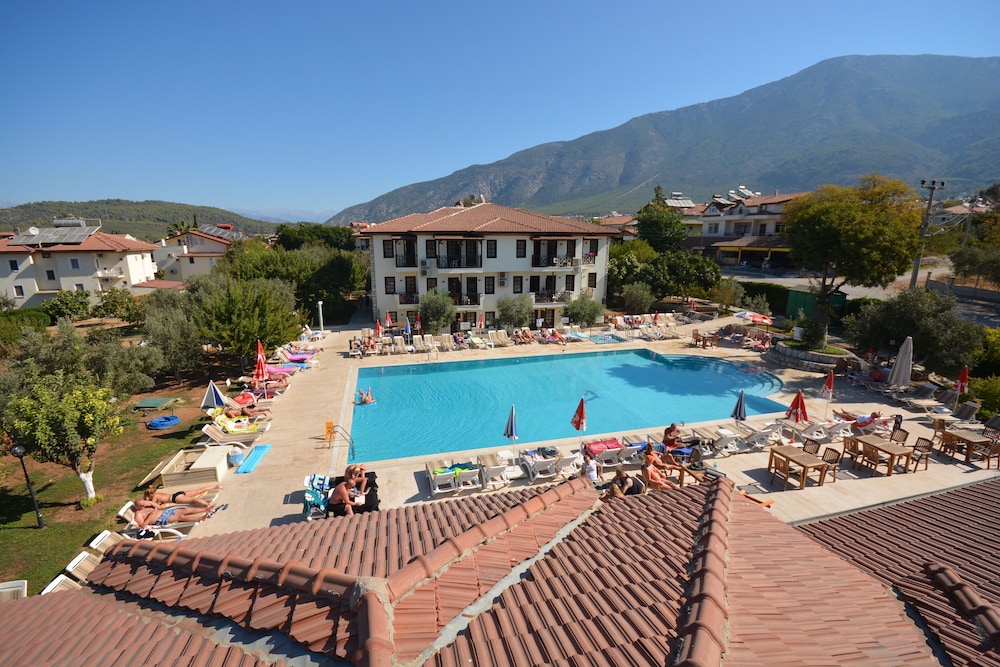 

Milano - Dalaman, Turchia - Saray Hotel