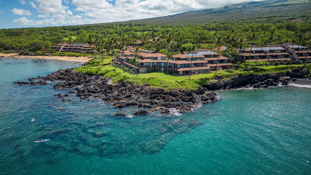 

Roma - Wailea-Makena - Makena Surf- CoralTree Residence Collection