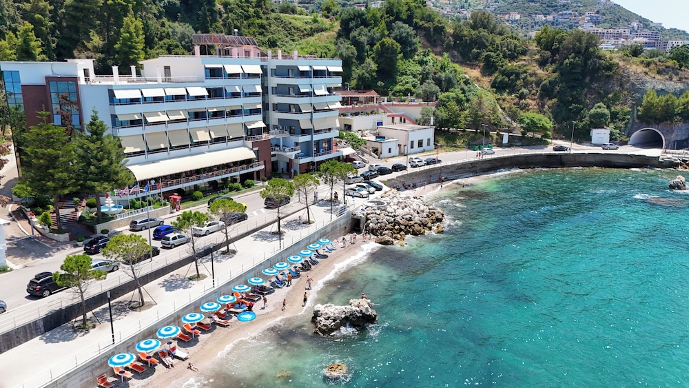 

Genova - Riviera Albanese - Hotel New York