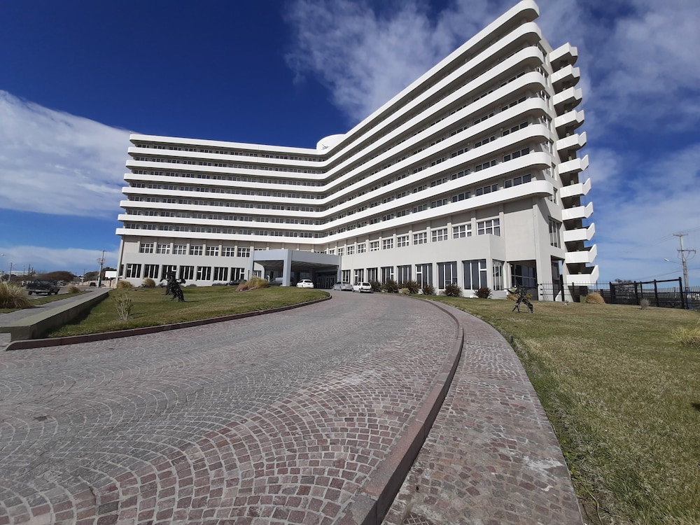 

Milano - Puerto Madryn - Rayentray Grand Hotel