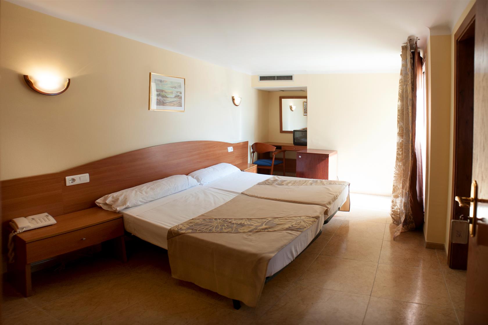 

Torino - Lloret de Mar - Hotel Mefolinkel Suits