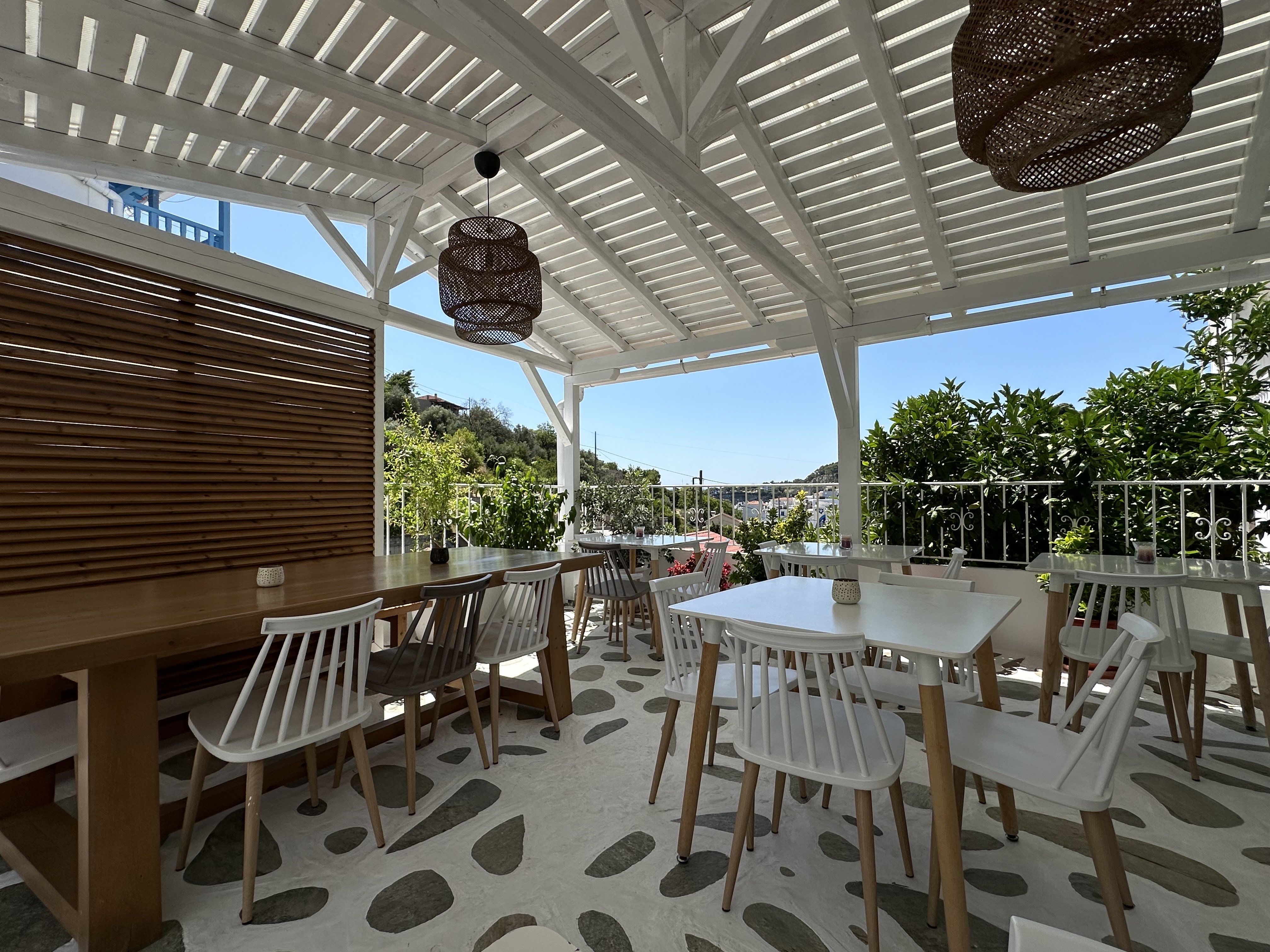

Roma - Alonissos - Galini Hellenic Hospitality