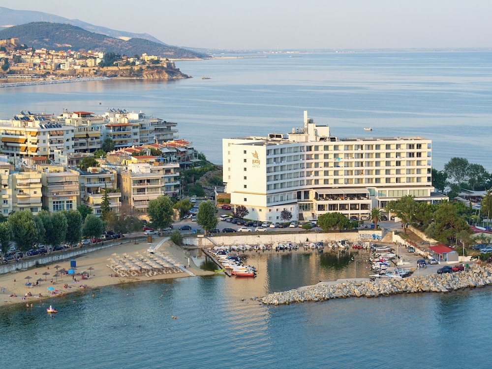 

Venezia - Kavala - Lucy Hotel