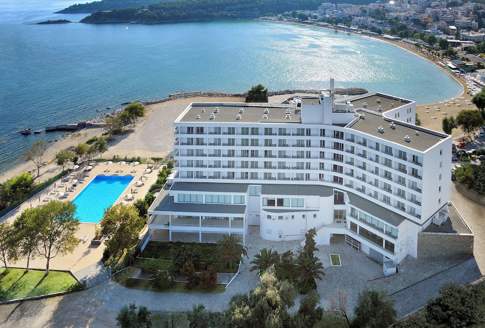 

Roma - Kavala - Lucy Hotel