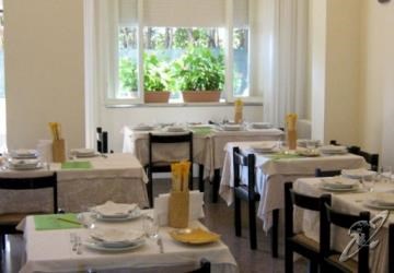 

Roma - Senigallia - Hotel Trieste