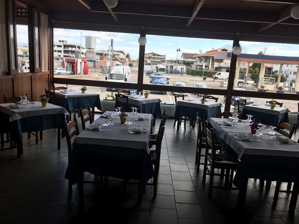 

Roma - Costa Abruzzo, Mare Italia - Motel Boston