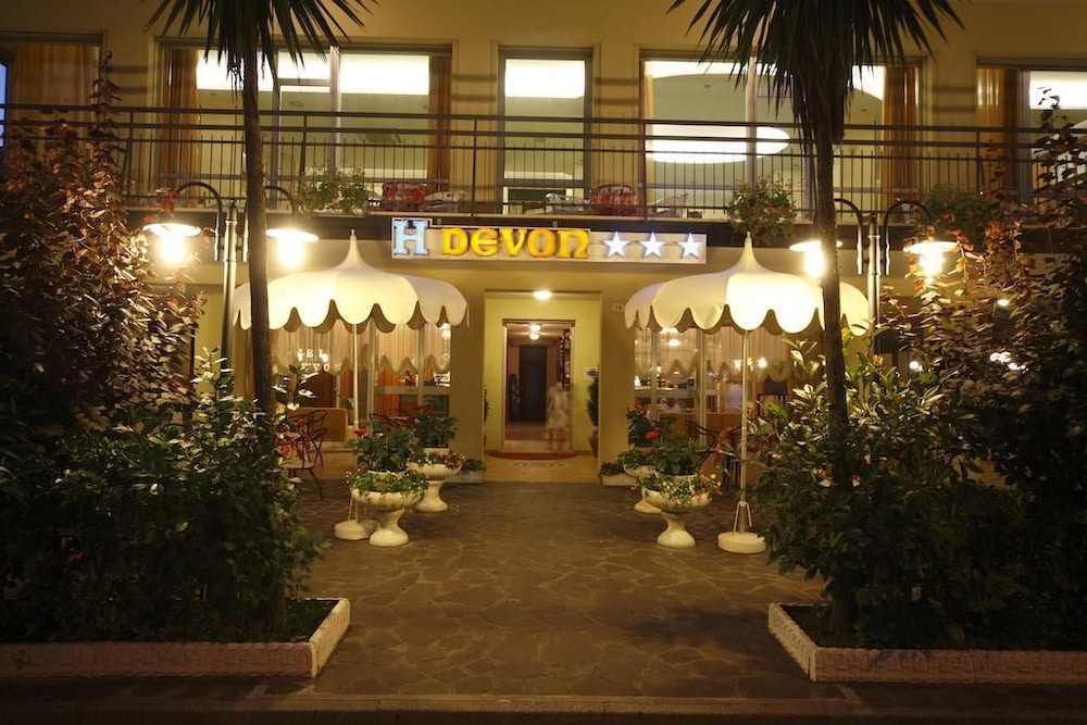 

Verona - Milano Marittima - Hotel Devon Rooms & Breakfast