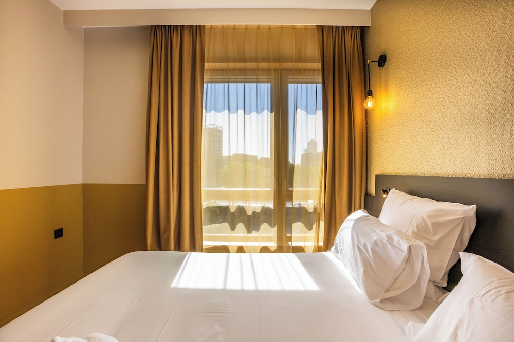 

Pescara - Parigi - All Suites Hôtel - Paris Pleyel - L'Île Saint Denis