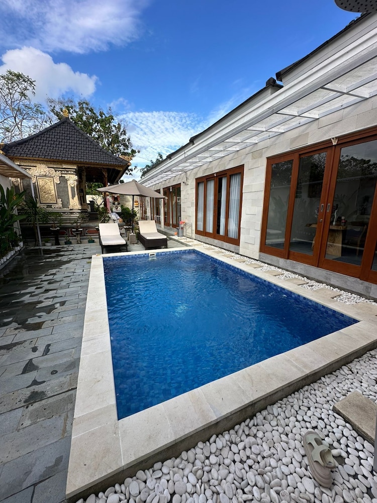 

Bari - Nusa Dua - Bali - Amy Guesthouse Nusa Dua