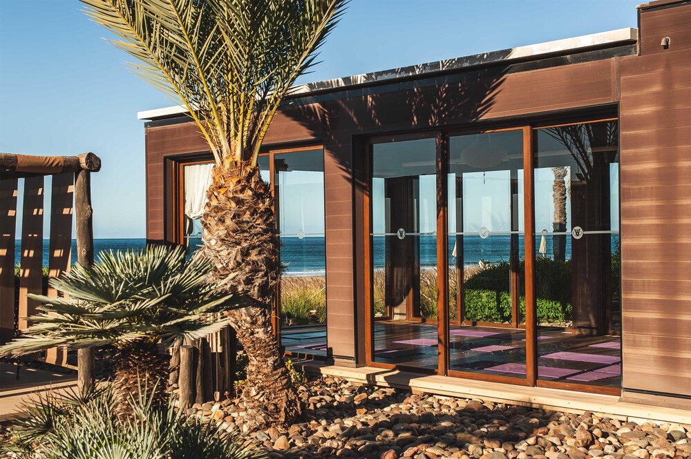 

Milano - Agadir e Taghazout, Marocco - Paradis Plage Surf Yoga & Spa