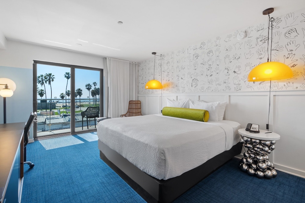 

Roma - Los Angeles (CA) - Hotel Erwin Venice Beach