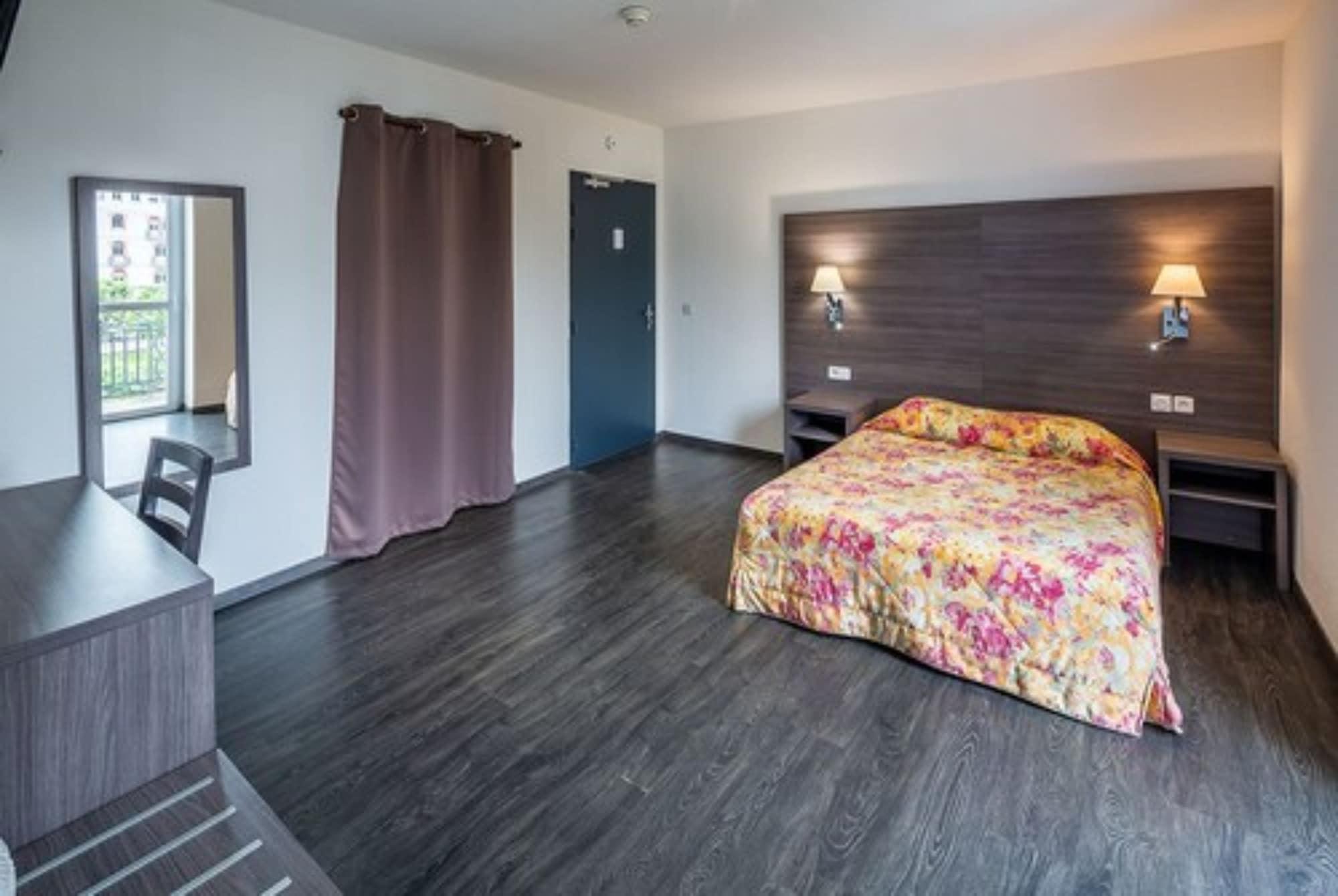 

Palermo - Alti Pirenei - Hautes-Pyrénées, Francia - Hôtel Galilée Windsor