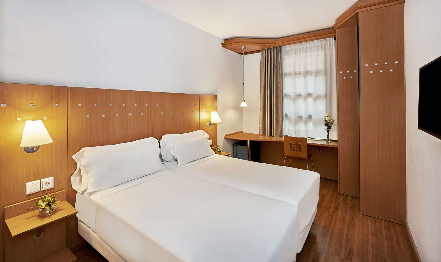 Standard double room