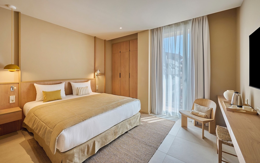 

Bologna - Cambrils - Hotel Marina Cambrils by URH