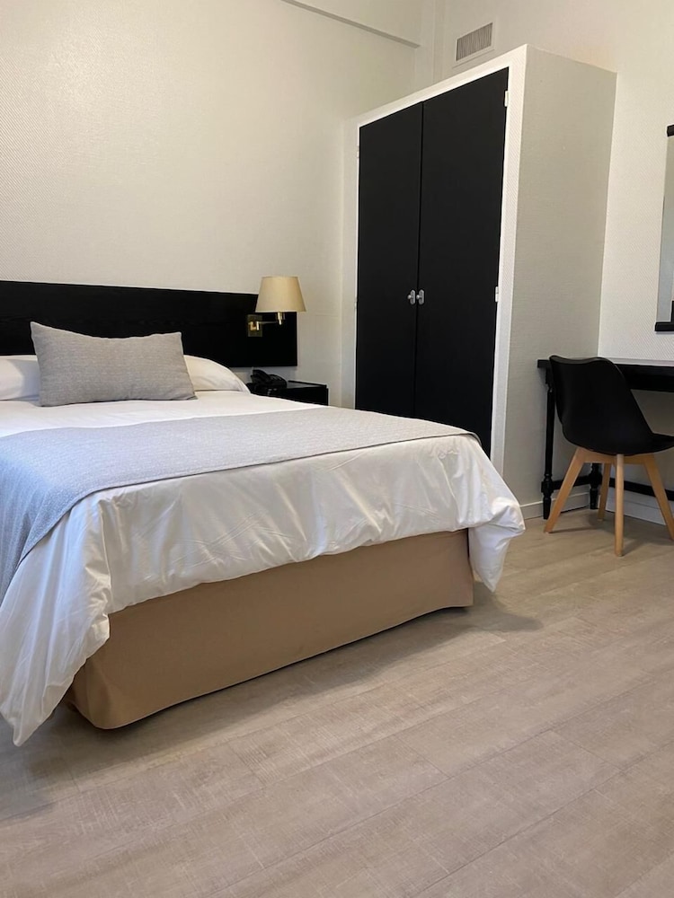 

Milano - Buenos Aires - Hotel La Perla