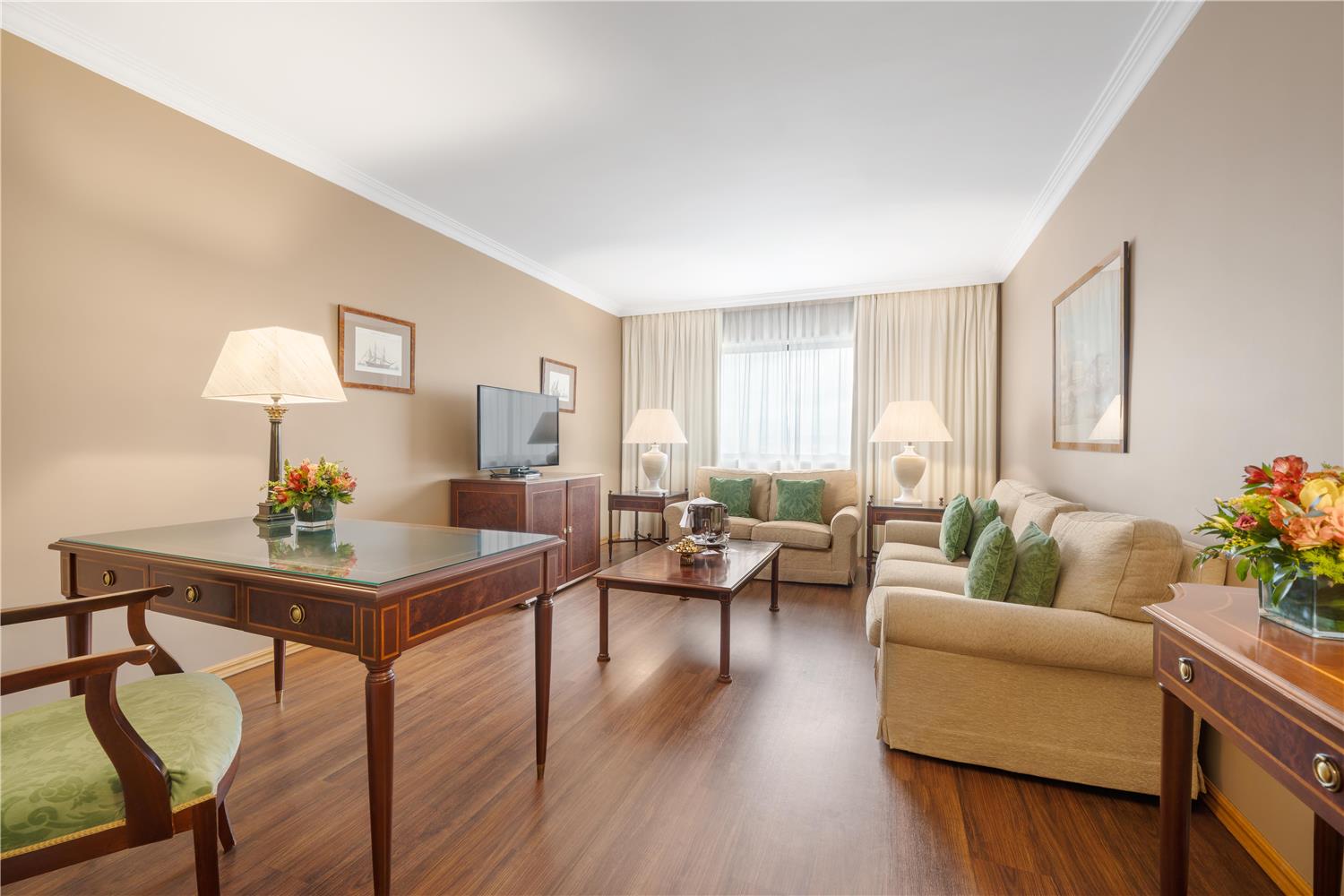 Suite, premium, vistas al rio