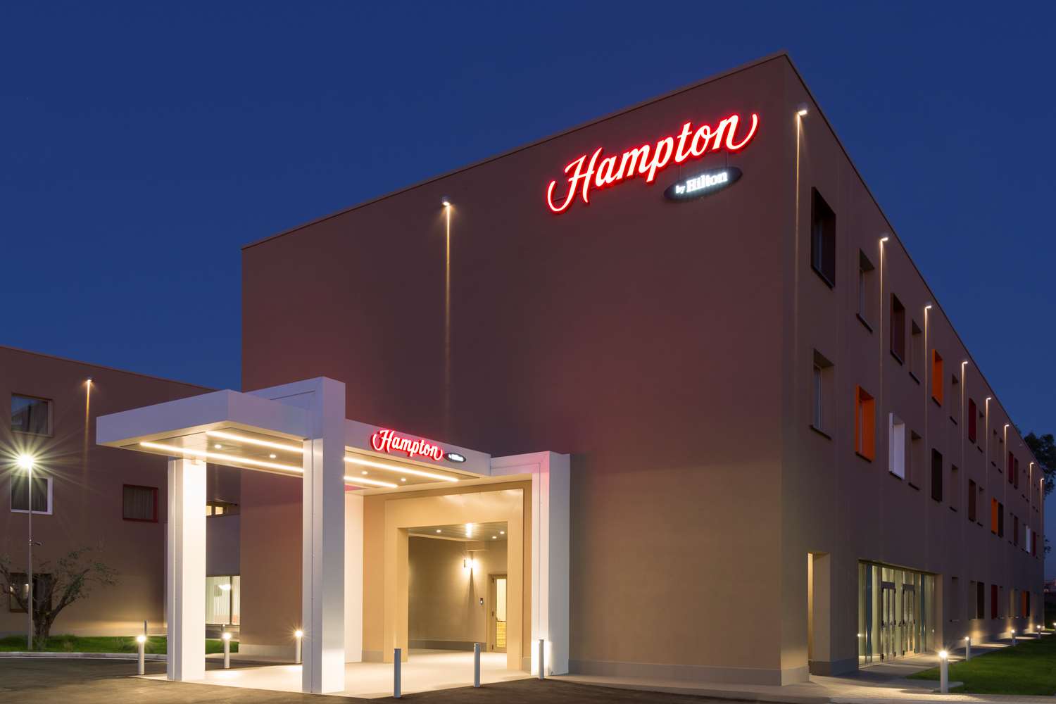 

Olbia - Roma - Hampton by Hilton Rome East