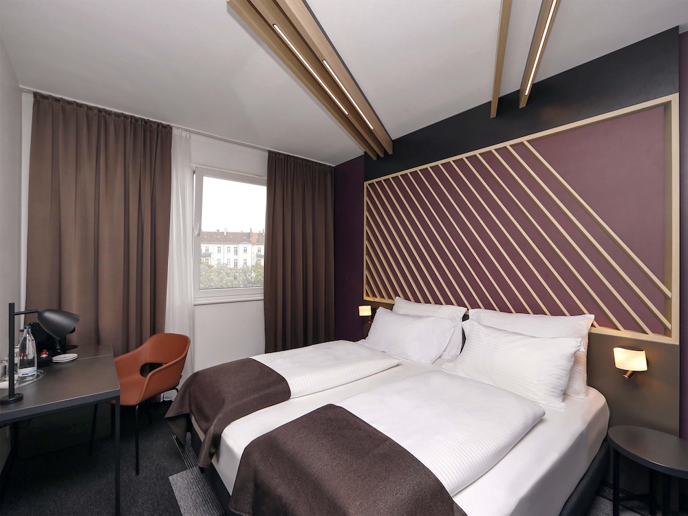 

Palermo - Berlino - B&B Hotel Berlin City-Ost