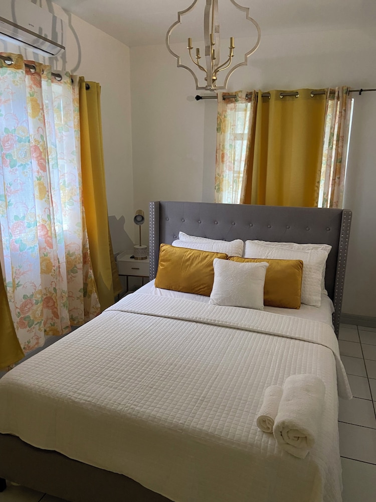 Vieux Fort - Seabliss Villa