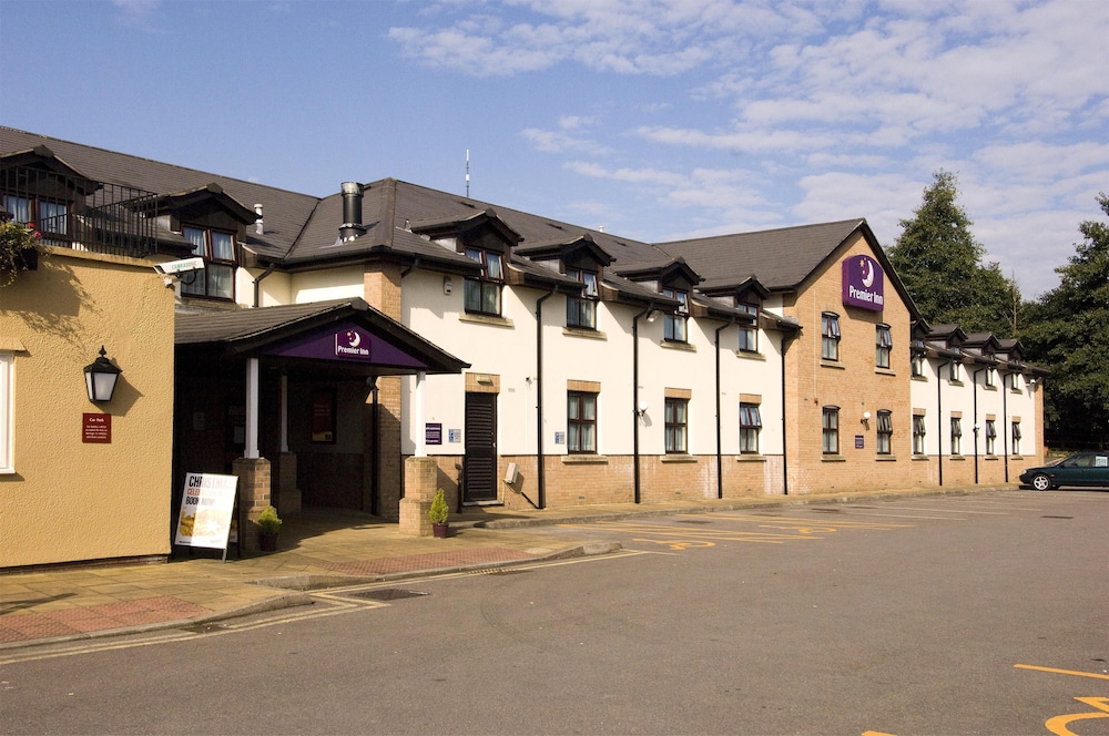 

Roma - Cardiff - Premier Inn Cardiff West