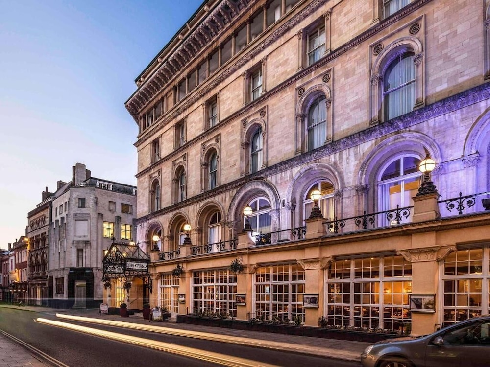 

Milano - Bristol - The Grand Bristol By Sunday