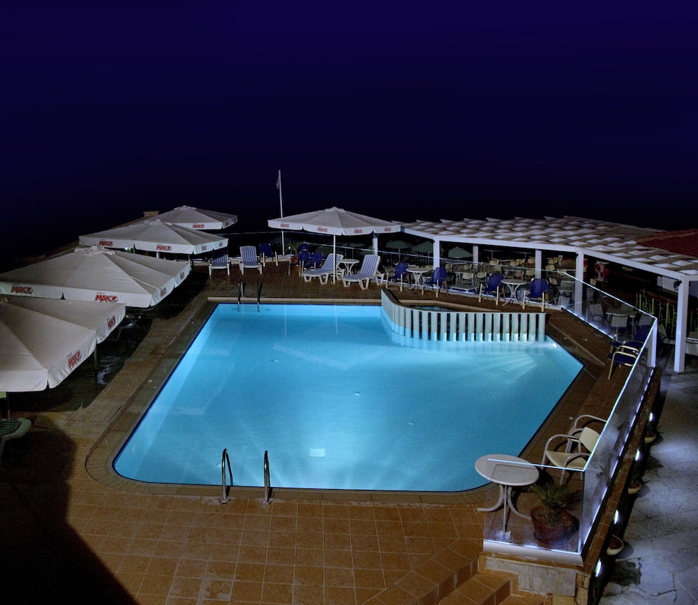 

Venezia - Rethymno - Jo-An Beach Hotel