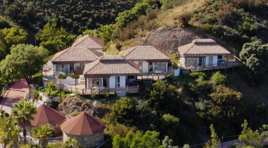 

Torino - Estepona - Hotel Selwo Lodge - Animal Park Tickets Included