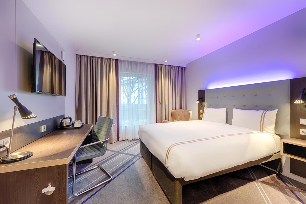 

Bari - Dusseldorf - Premier Inn Düsseldorf City Friedrichstadt