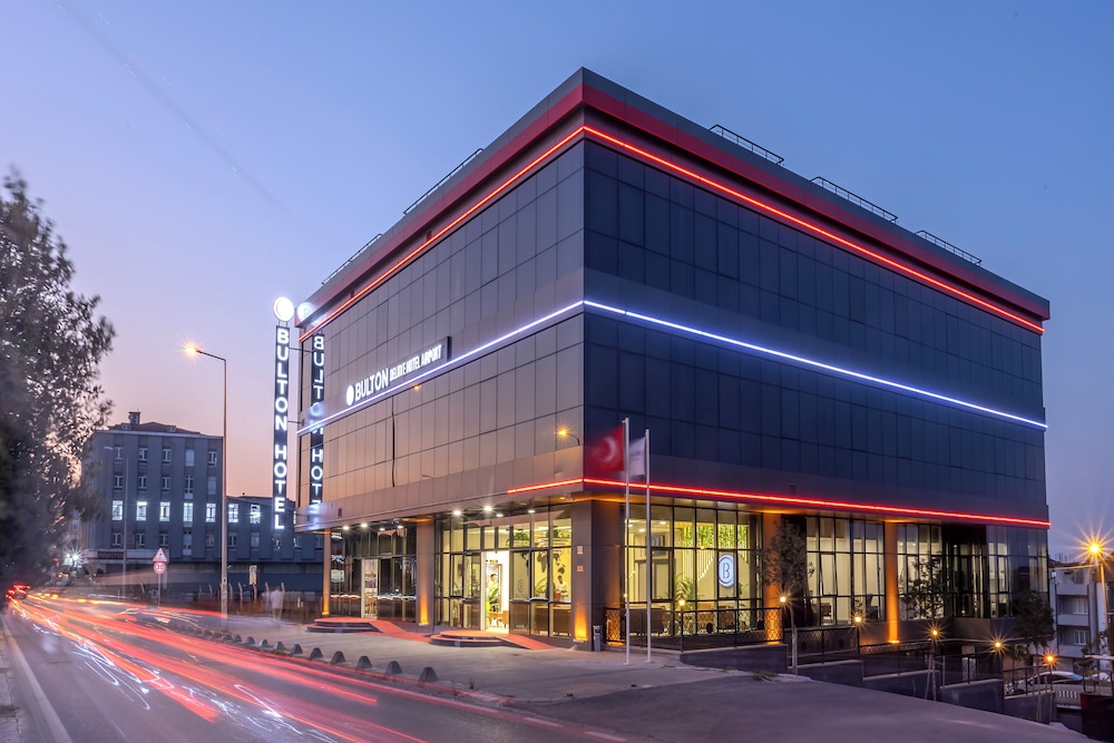 

Ancona - Istanbul - Bulton Deluxe Hotel Airport
