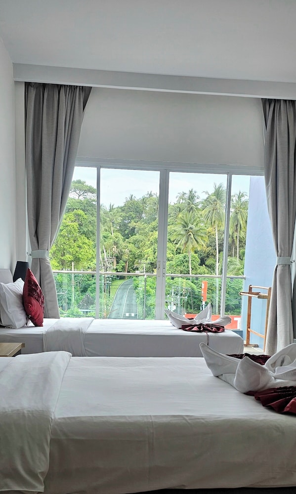 Milano - Kamala Beach - AM Surin Place