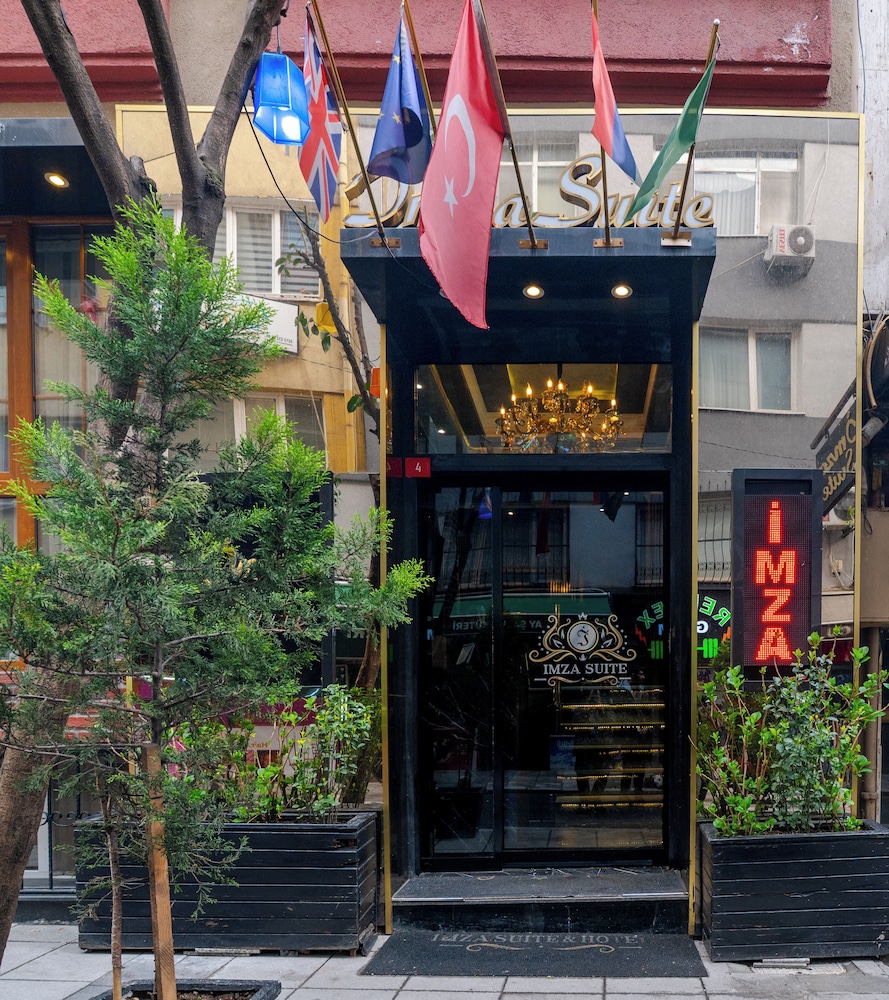 

Brindisi - Istanbul - İmza Hotel Suite