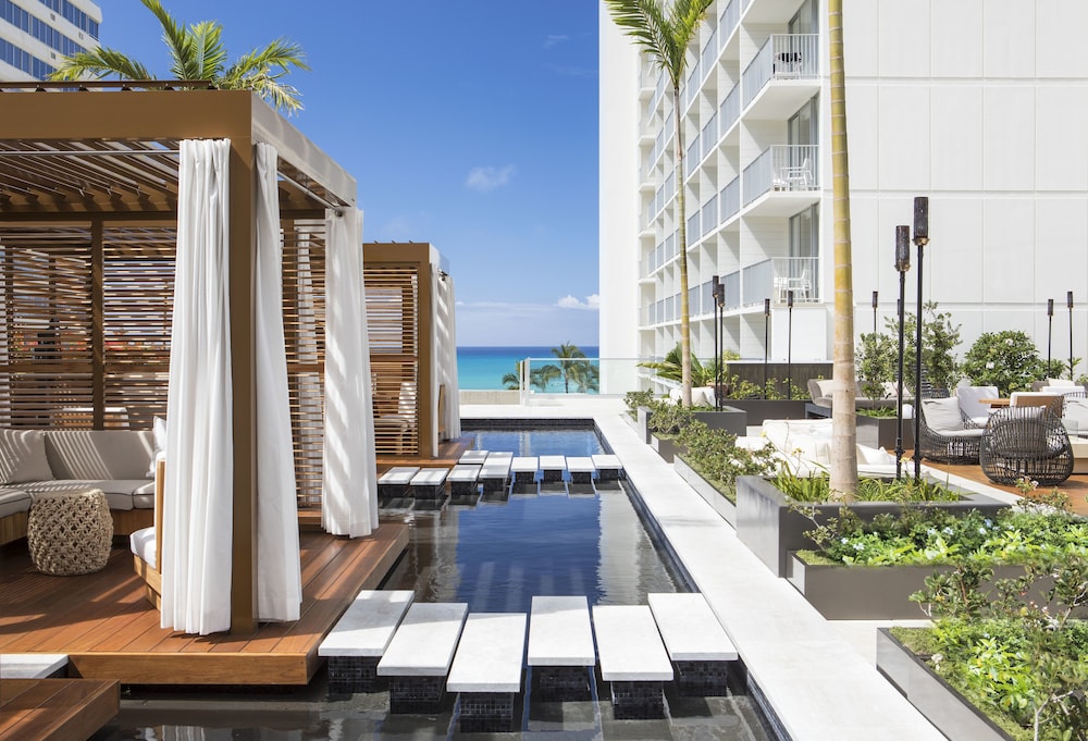 

Roma - Honolulu - 'Alohilani Resort Waikiki Beach