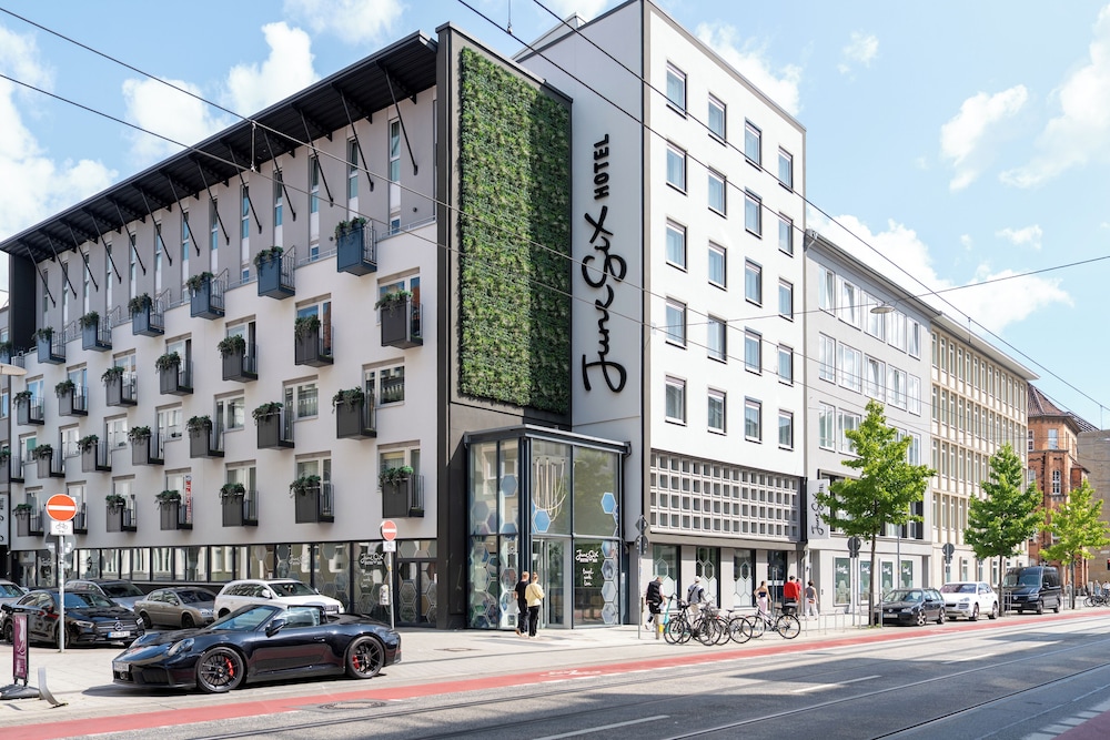 

Milano - Hannover - June Six Hotel Hannover City