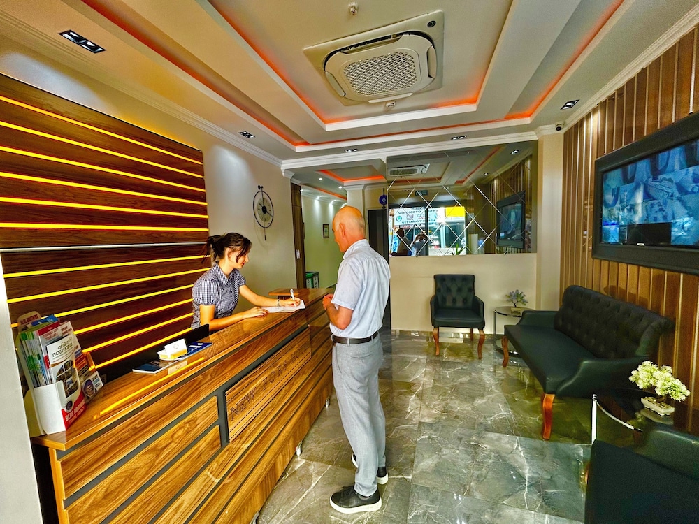 

Bologna - Istanbul - New Fors Hotel