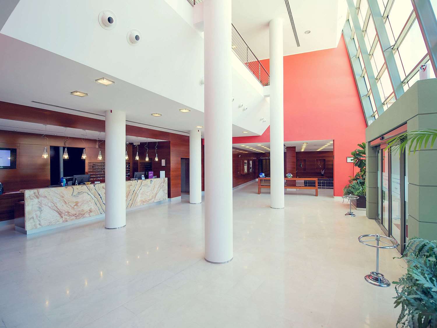 

Lamezia Terme - Liguria, Mare Italia - Mercure Genova San Biagio