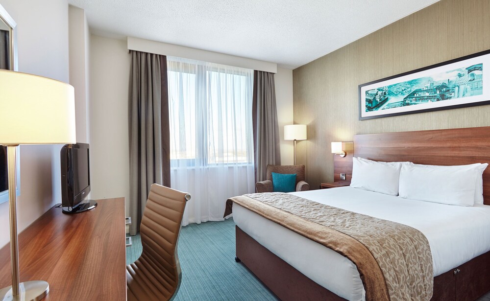 

Napoli - Milton Keynes - Leonardo Hotel Milton Keynes