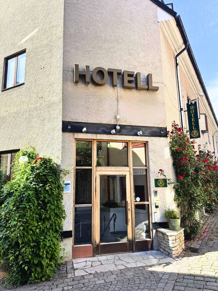 

Milano - Visby - Hotell Lindgården