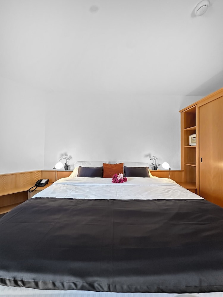 Opfikon - Centra Hotel Zurich