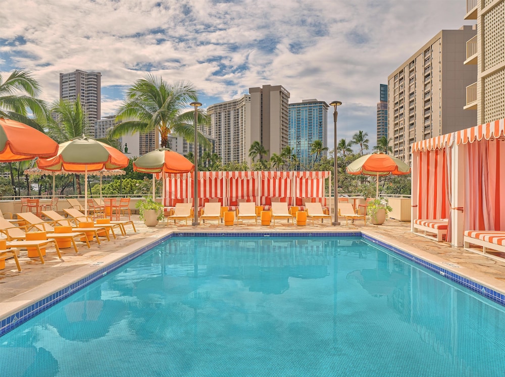 

Venezia - Honolulu - Ambassador Hotel of Waikiki, Tapestry Collection by Hilton
