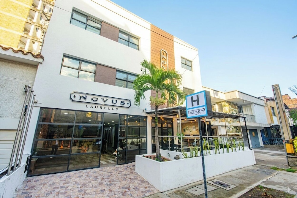 

Milano - Medellin - Novus Laureles