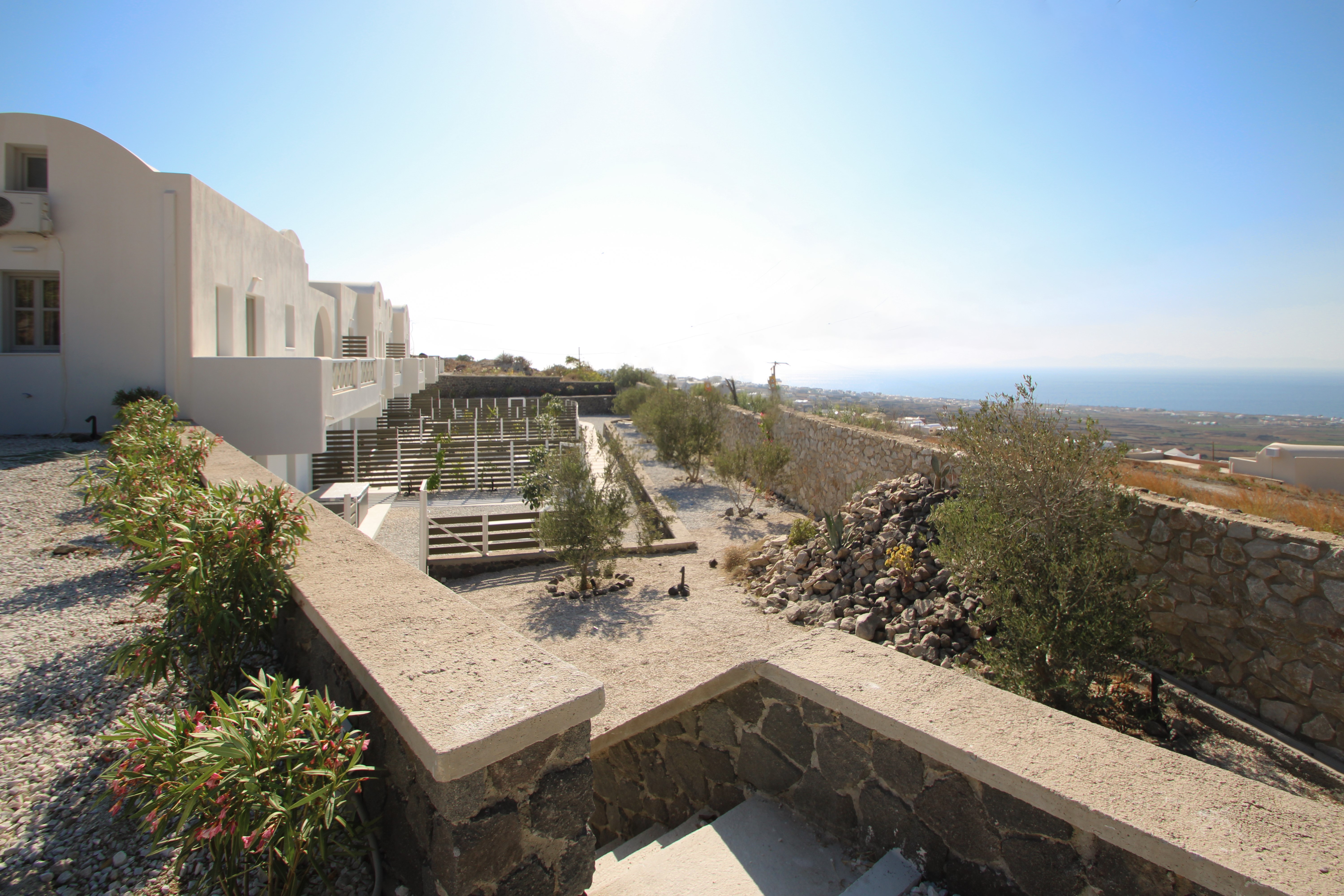 

Brindisi - Fira - Airy Suites