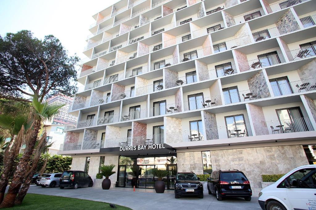 

Napoli - Durrës - Durres Bay Hotel