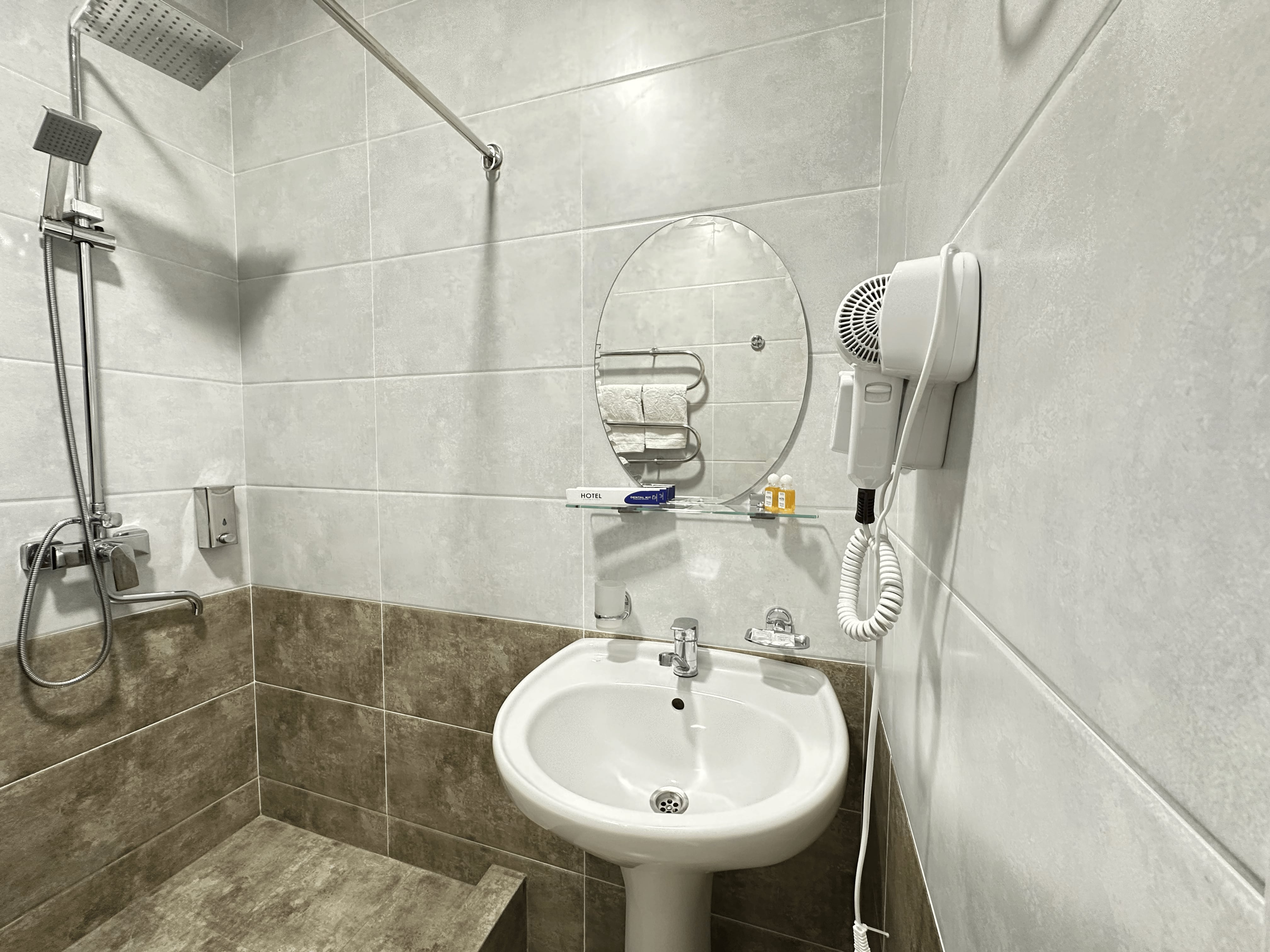 Milano - Tashkent - Grand Zamin Hotel