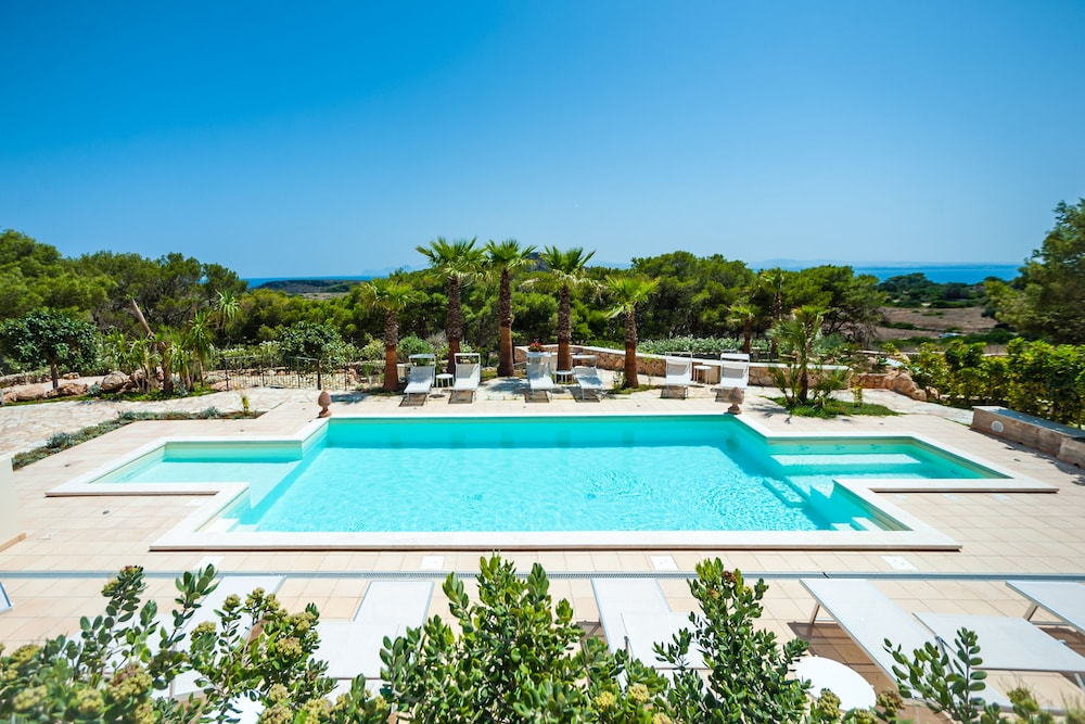 

Milano - Isole Egadi, Sicilia - Dolcevita Egadi Eco Resort