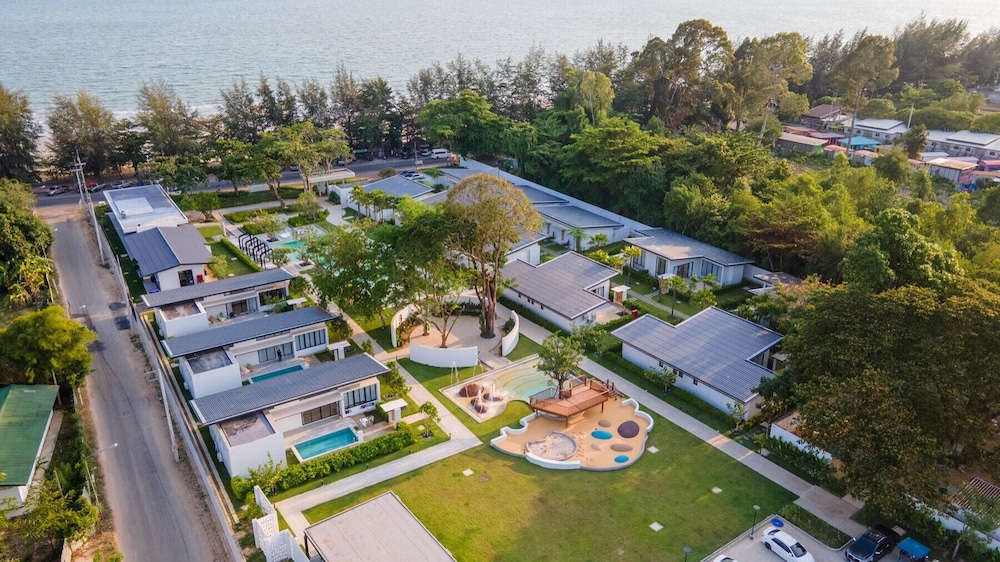 

Milano - Ko Samed - The Season Resort