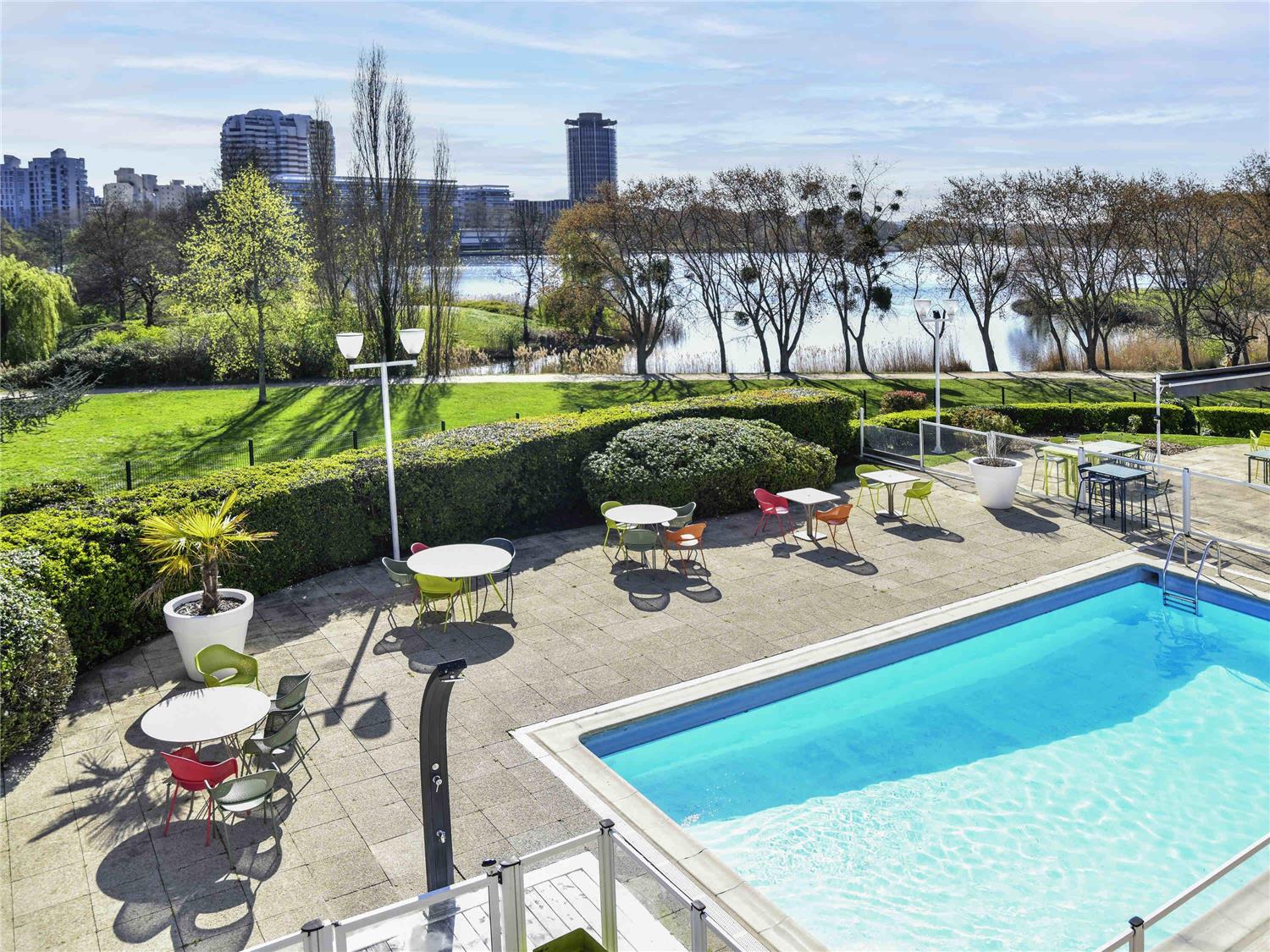 

Verona - Orly - Novotel Paris Créteil Le Lac