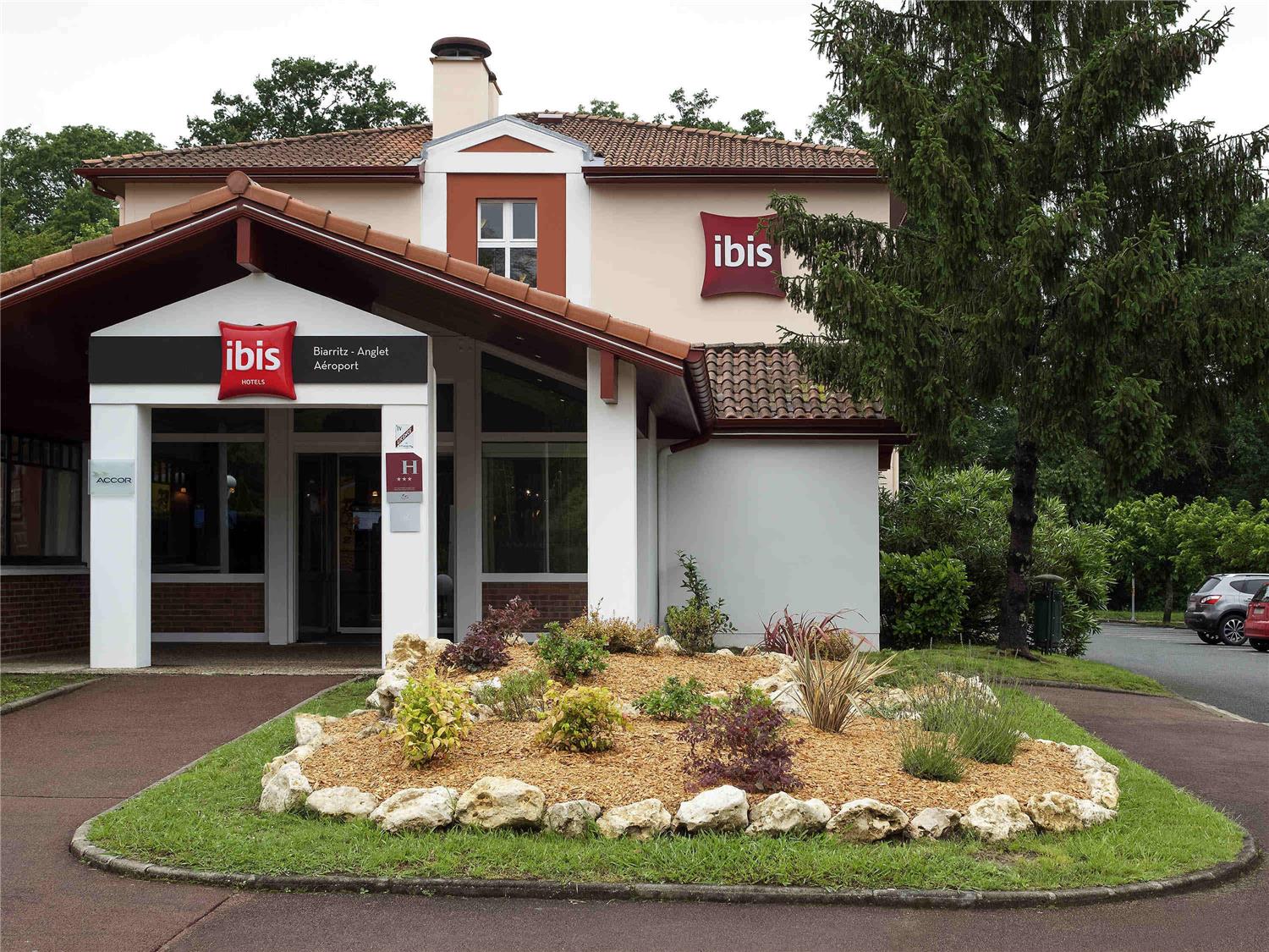 

Milano - Biarritz - ibis Biarritz Anglet Aéroport